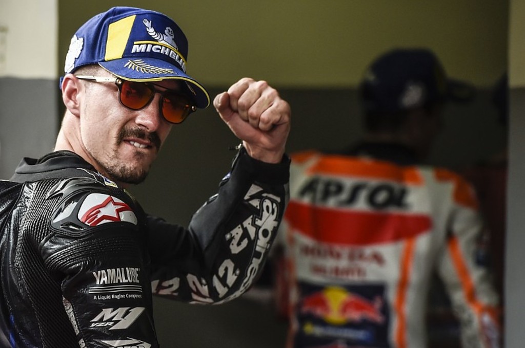 Maverick Vinales raih kemenangan perdana di balap video game MotoGP.