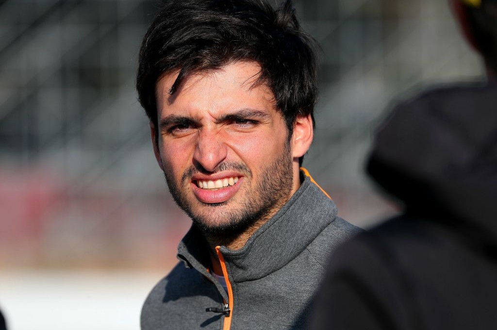 Carlos Sainz jr hanya jadi pembalap nomor dua di Ferrari. planet f1