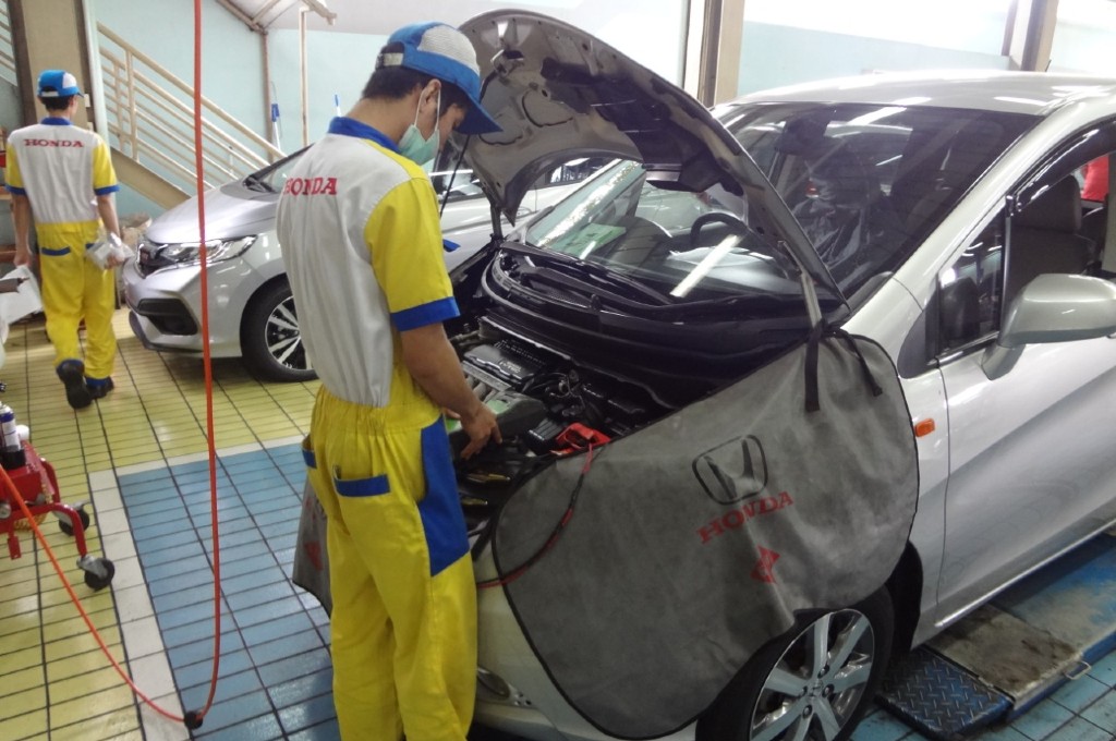 Honda berikan servis mobil gratis kepada lebih dari 2.000 dokter. hpm