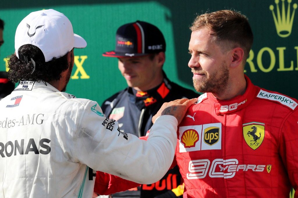 Max Verstappen mendukung Vettel gabung ke Mercedes dan berduet dengan Hamilton. planet f1