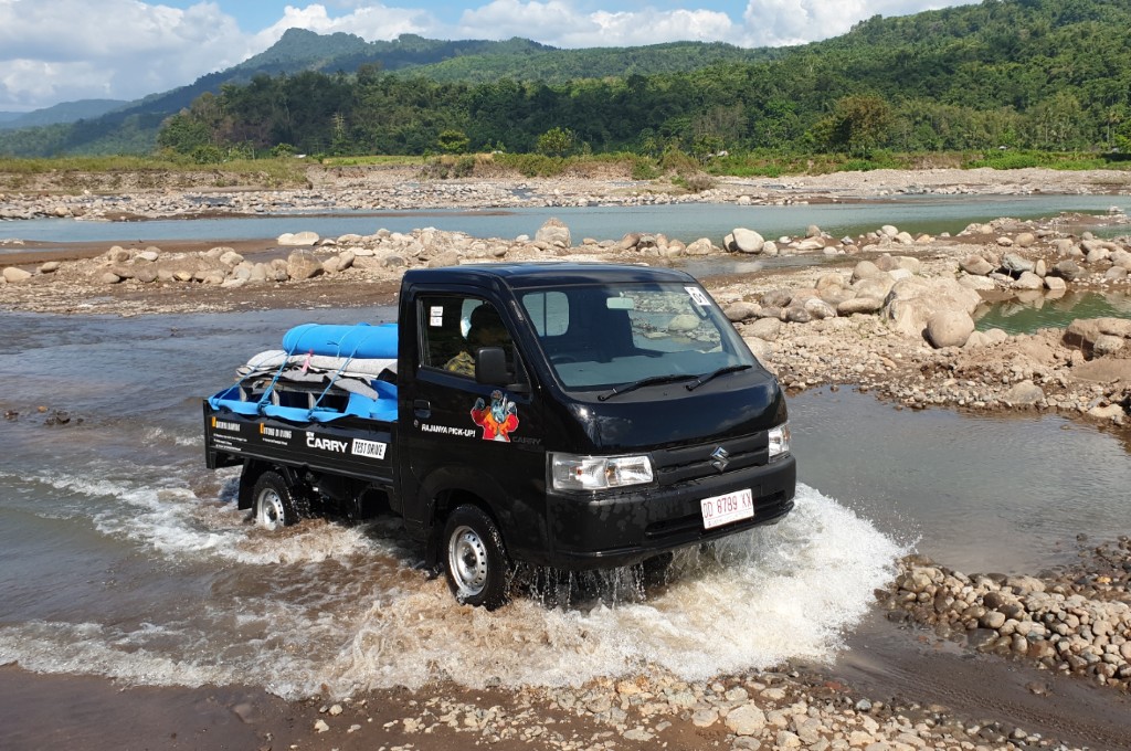 Suzuki New Carry Pick Up jadi kontributor terbesar penjualan Suzuki di bulan Juni 2020. sis