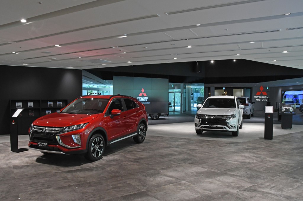 Showroom headquarter Mitsubishi baru, diberi nama “MI-Playground”. mmc