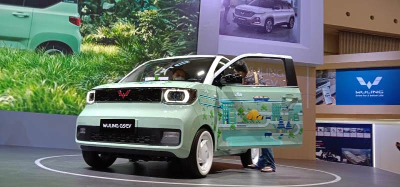 Wuling GSEV, mobil listrik mungil yang diperkenalkan Wuling di GIIAS 2021 (Foto: Autogear.id/Alun Segoro)