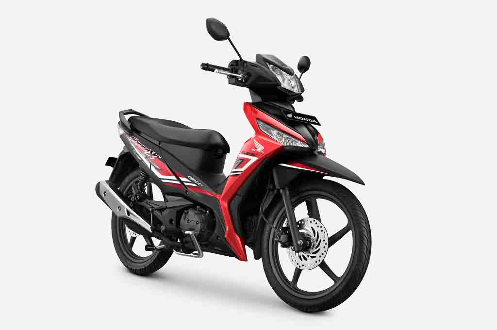 Meski pangsa pasar motor bebek kian menipis, Honda tetap percaya diri meluncurkan New Supra X 125, dengan warna dan pembaruan fitur. AHM