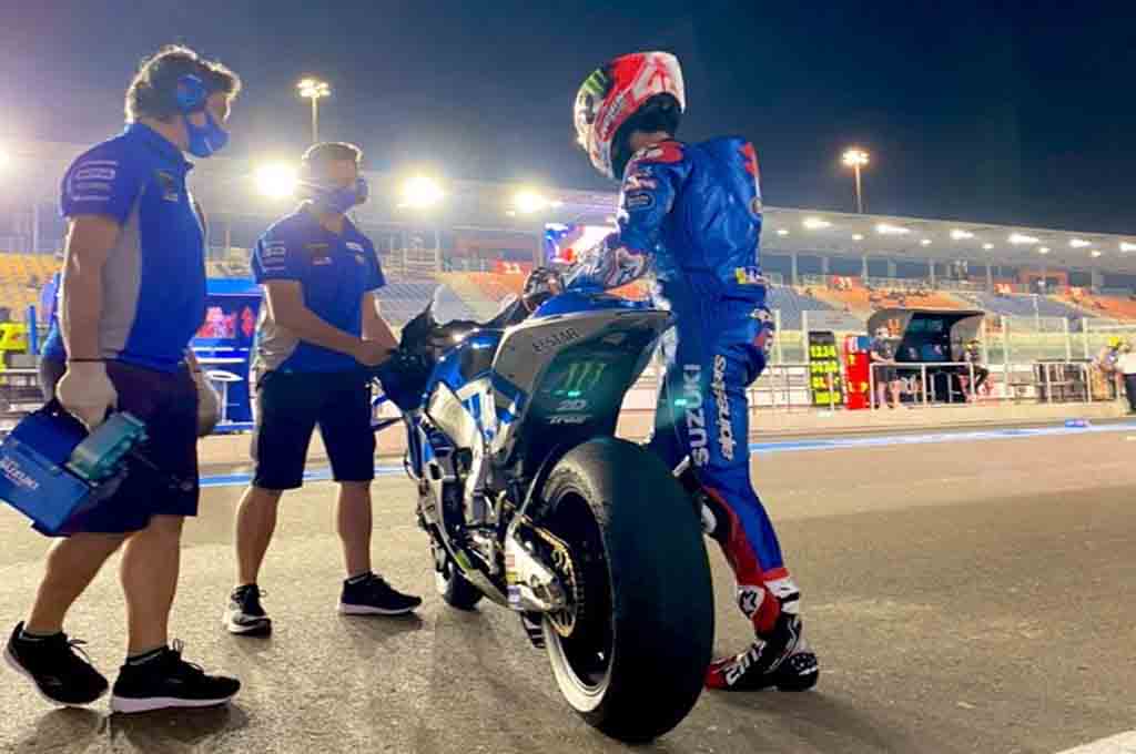 Alex Rins menjadi pemuncak waktu tercepat di sesi latihan Jumat MotoGP Lusail, Qatar. Suzuki