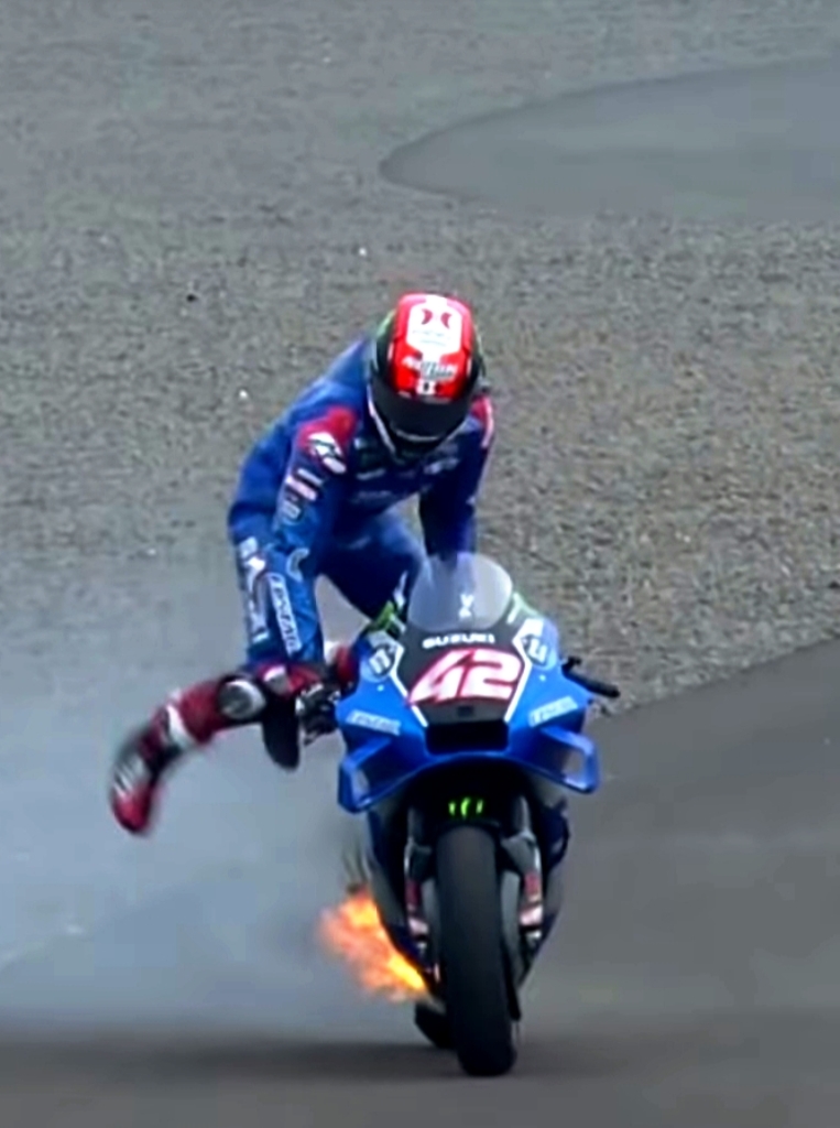 Terungkap, Ini Penyebab Motor Alex Rins Terbakar di MotoGP Mandalika