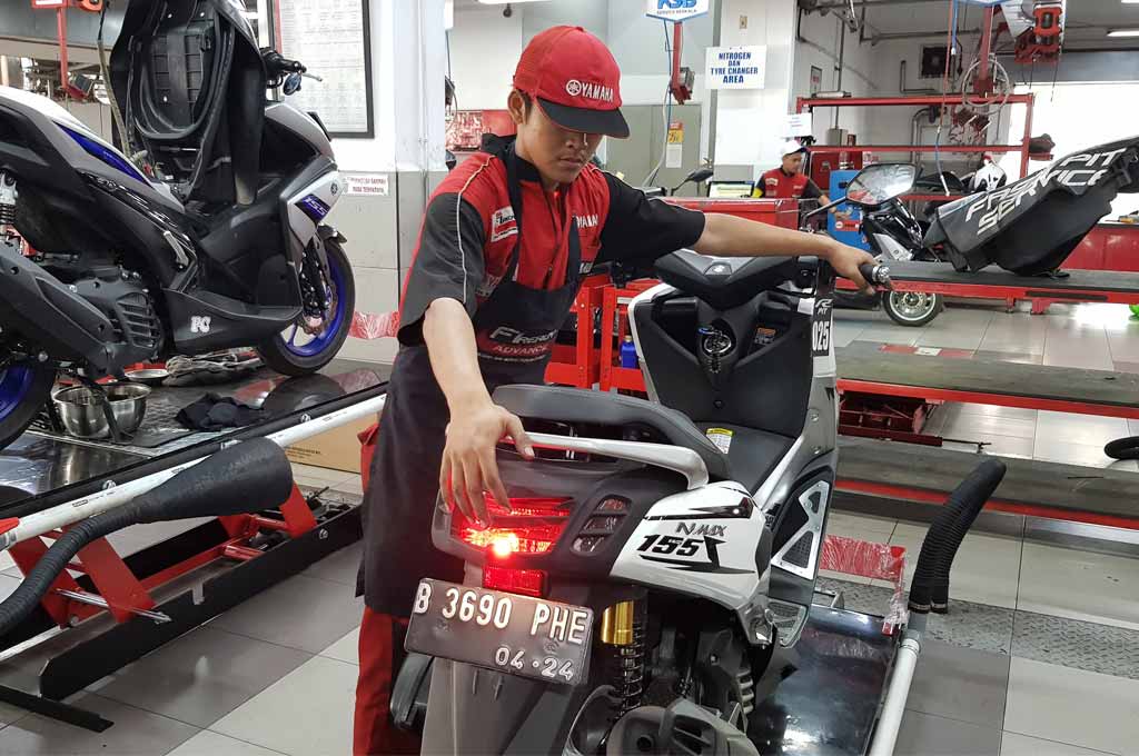 Yamaha siagakan puluhan bengkel untuk layani konsumen di momen libur lebaran. YIMM