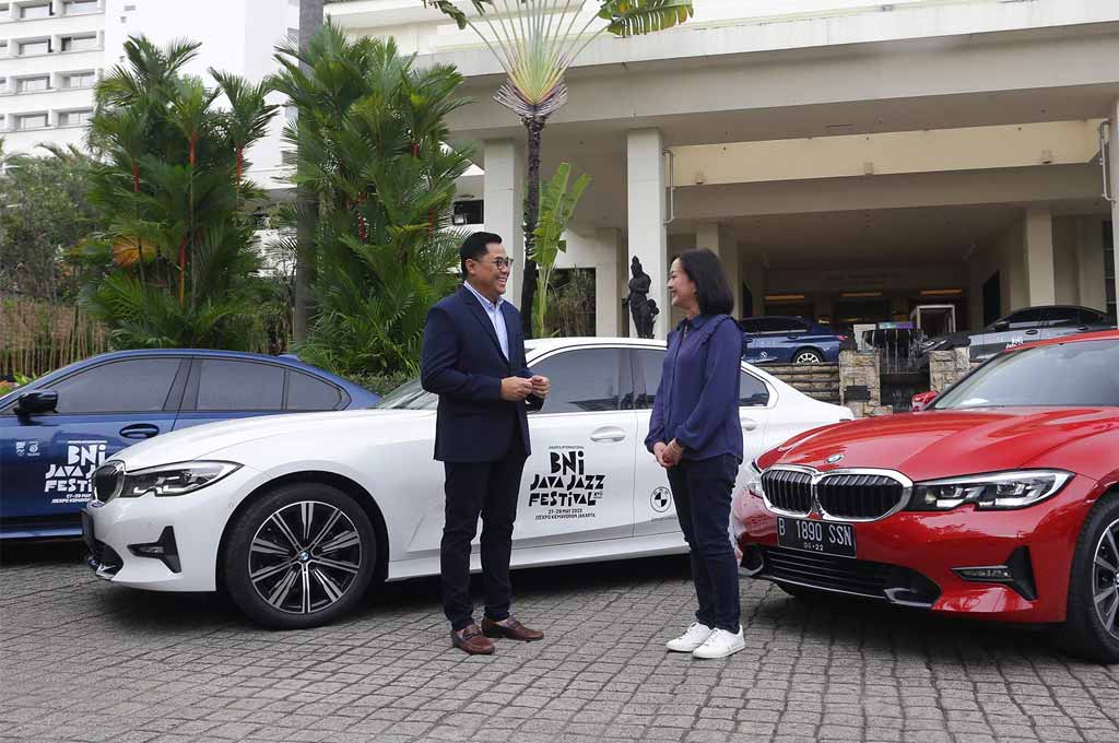 BMW Seri 3 Bakal VIP Shuttle Para Musisi  Java Jazz Festival 2022
