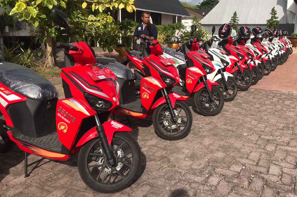 Motor dinas Pemerintah Provinsi Aceh kini sudah menggunakan kendaraan dinas hasil kerja sama dengan PT Wika Industri Manufaktur (WIMA). Geists