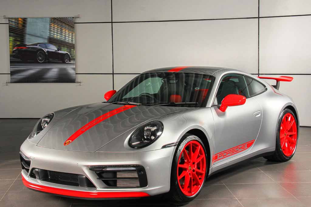 Porsche 911 terbaru ini terinspirasi dari cabai? Simak ulasannya. Porsche Indonesia
