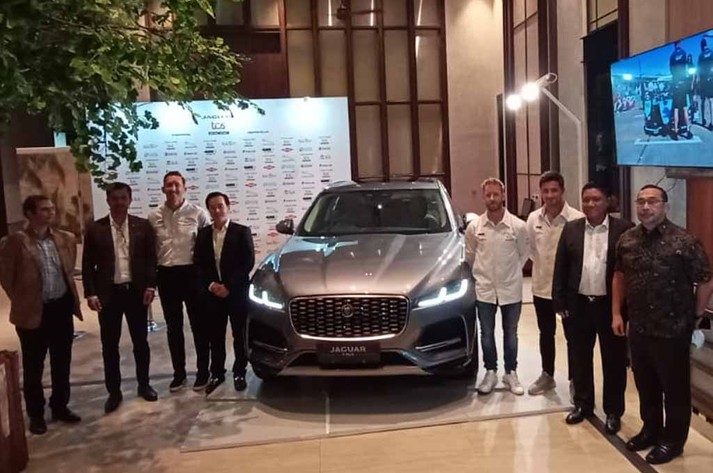 Jaguar Indonesia luncurkan tiga varian terbaru mobil mereka di momentum pelaksanaan Formula E Jakarta. Jaguar