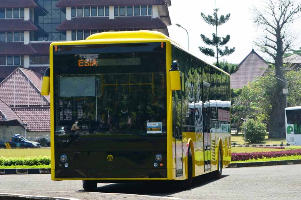 Bus listrik karya anak bangsa milik Universitas Indonesia ini, diserahkan kepada pemerintah untuk mensukseskan penyelenggaraan KTT G20. UI