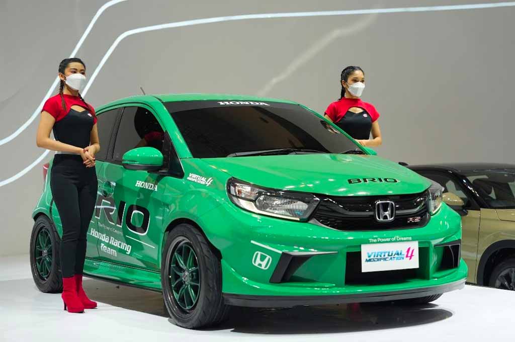 Honda pajang pemenang kontes Brio Virtual Modification di GIIAS. HPM