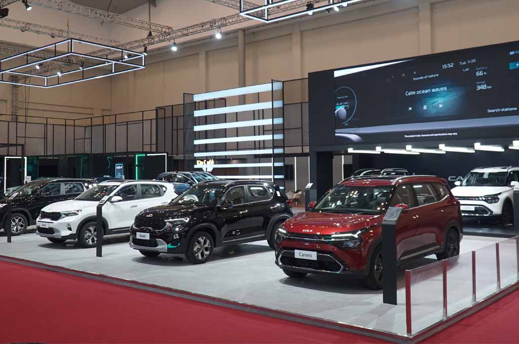 Penjualan KIa dianggap moncer di ajang pameran otomotif terbesar GIIAS 2022. Kia