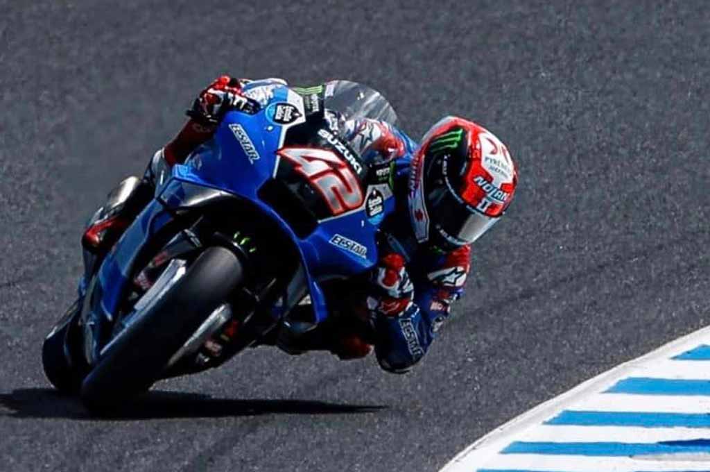 Alex Rins raih kemenangan fenomenal untuk Suzuki MotoGP setelah melalui pertarungan ketat di Sirkuit Phillip Island, Australia. AR