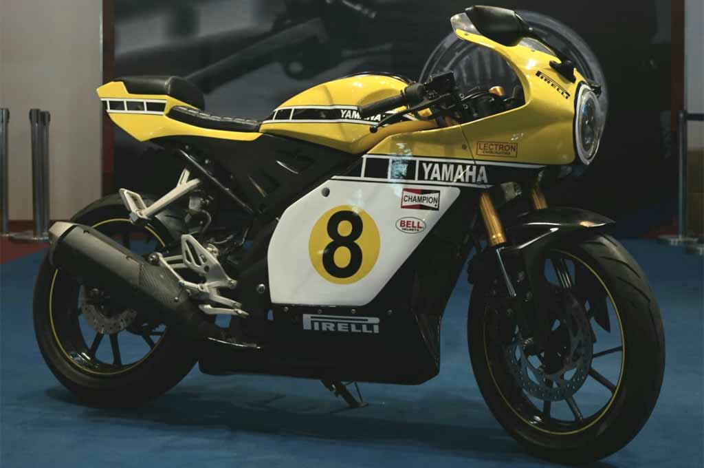 Bengkel modifikasi motor meraih MotoPick IMOS 2022 bermodalkan Yamaha R15 miliknya. AG-Alun