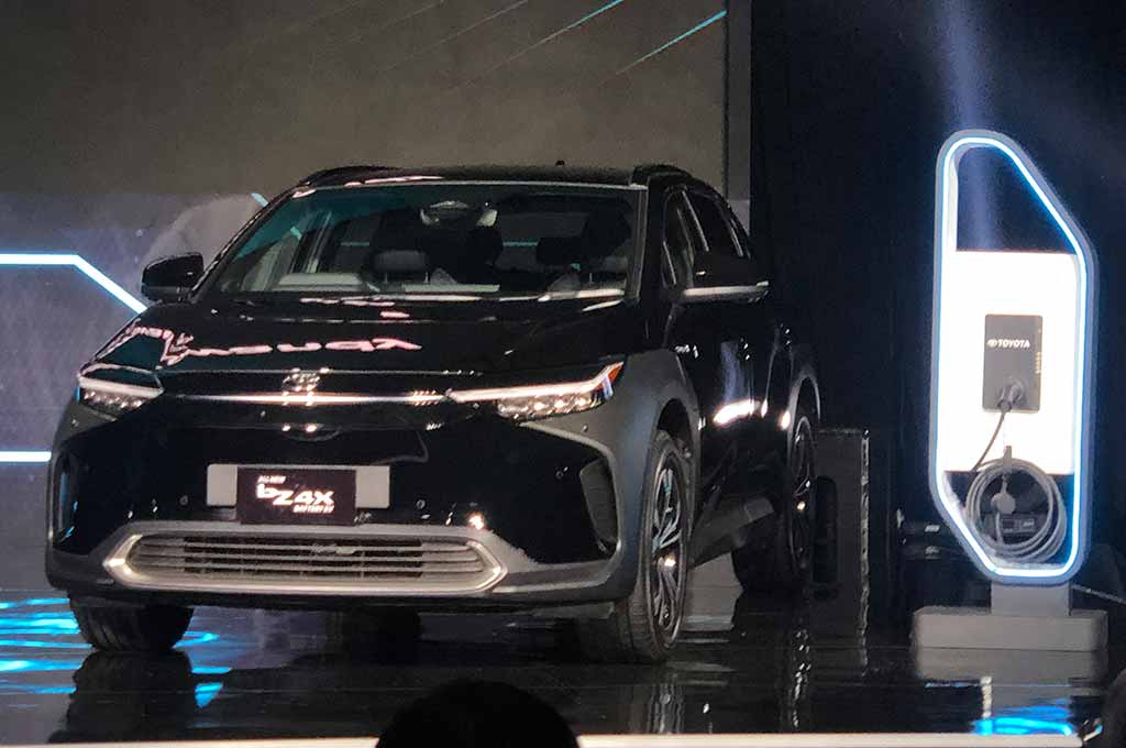 All new bZ4X jadi mobil full listrik pertama dari Toyota yang dijual resmi dengan banderol Rp1,19 miliar. Kemahalan? Asumsi Anda masih kaum mendang-mending! AG-Uda