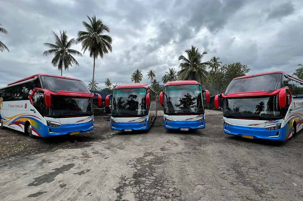 Kenapa PO Asal Sumatera Banyak Pilih Bus Hino?