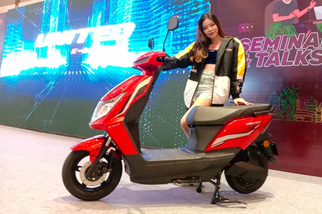 Varian terbaru motor listrik keluaran PT Terang Dunia Internusa (TDI) melengkapi line up model yang telah diluncurkan sebelumnya, yakni T-1800, TX-1800 dan TX-3000.  AG-Alun