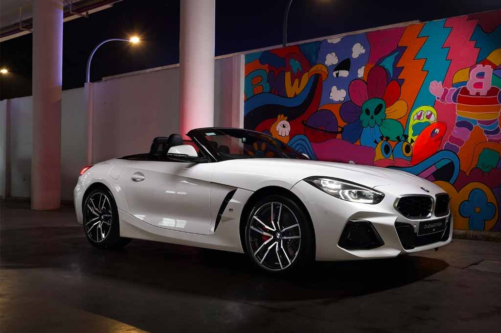 BMW Z4 M Sport dan Z4  jadi andalan baru BMW untuk segmen penggemar mobil atap terbuka. AG-Alun