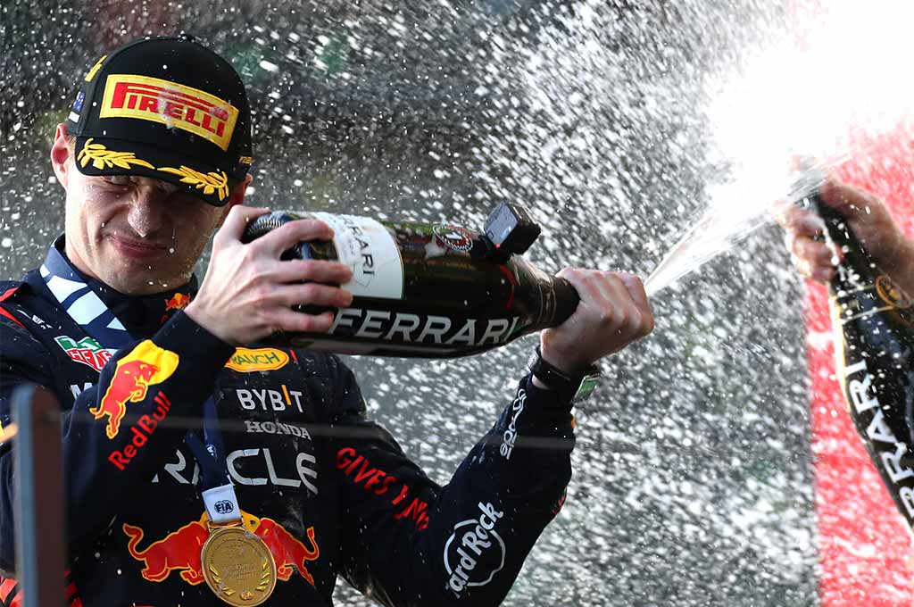 Max Verstappen menangi F1 Australia, podium diisi oleh para juara dunia F1. Red Bull CP