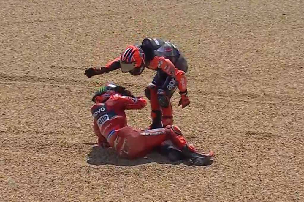 Balapan Penuh Drama, Vinales dan Pecco Adu Jotos di MotoGP Prancis