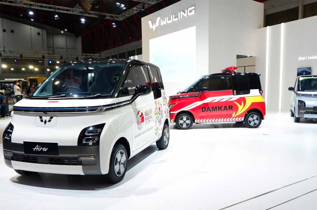 Wuling Motors jualan mobil seken di zona pamernya di ajang PEVS 2023? WM