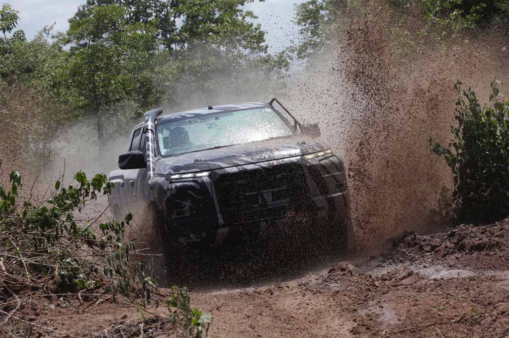 Mitsubishi kembali raih hasil yang sangat kompetitif di ajang Asian Cross Country Rally di Indonesia. MMKSI