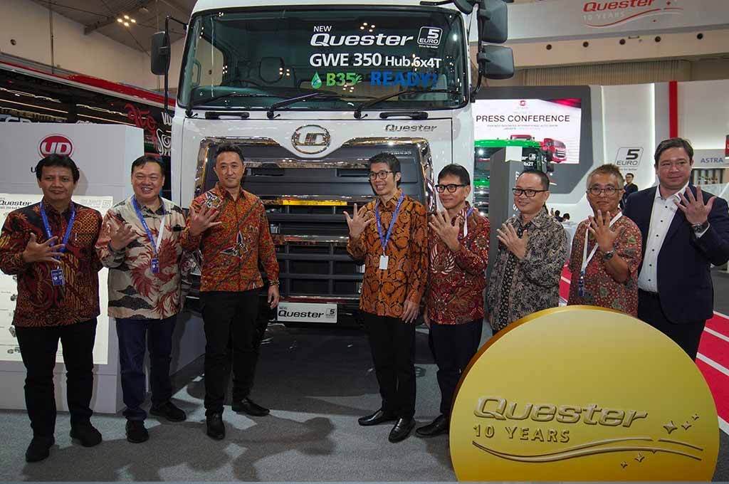 UD Trucks rayakan 10 tahun eksistensi Quester yang membawa perubahan besar di jajaran kendaraan heavy duty di Indonesia. AG-Alun