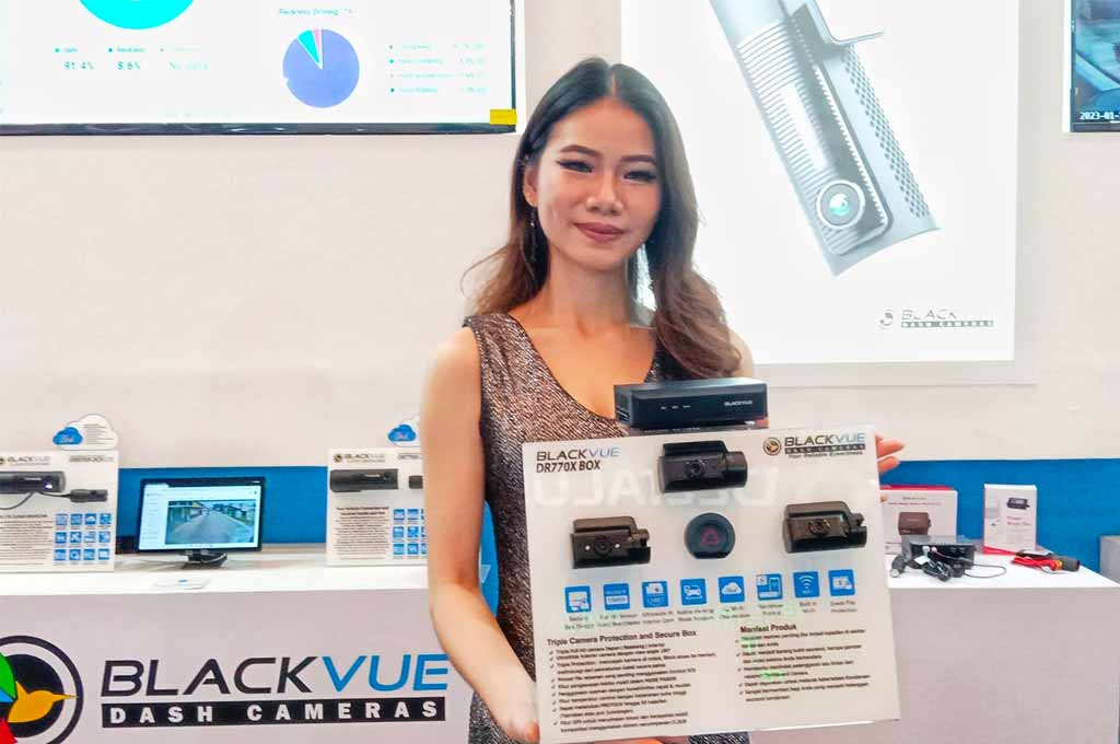 Blackvue bikin blackbox terbaru yang bikin pengemudi lebih aman. AG-Alun