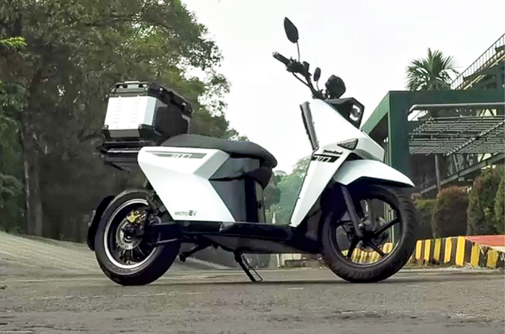 EV Scooter, motor listrik terbaru karya anak bangsa garapan PT Pindad - Pindad