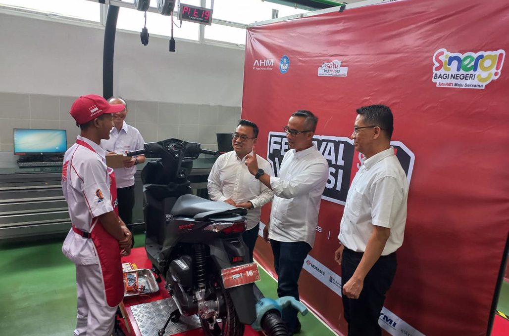 Teori dasar sepeda motor listrik menjadi materi uji baru Festival Vokasi Satu Hati tahun ini - AG