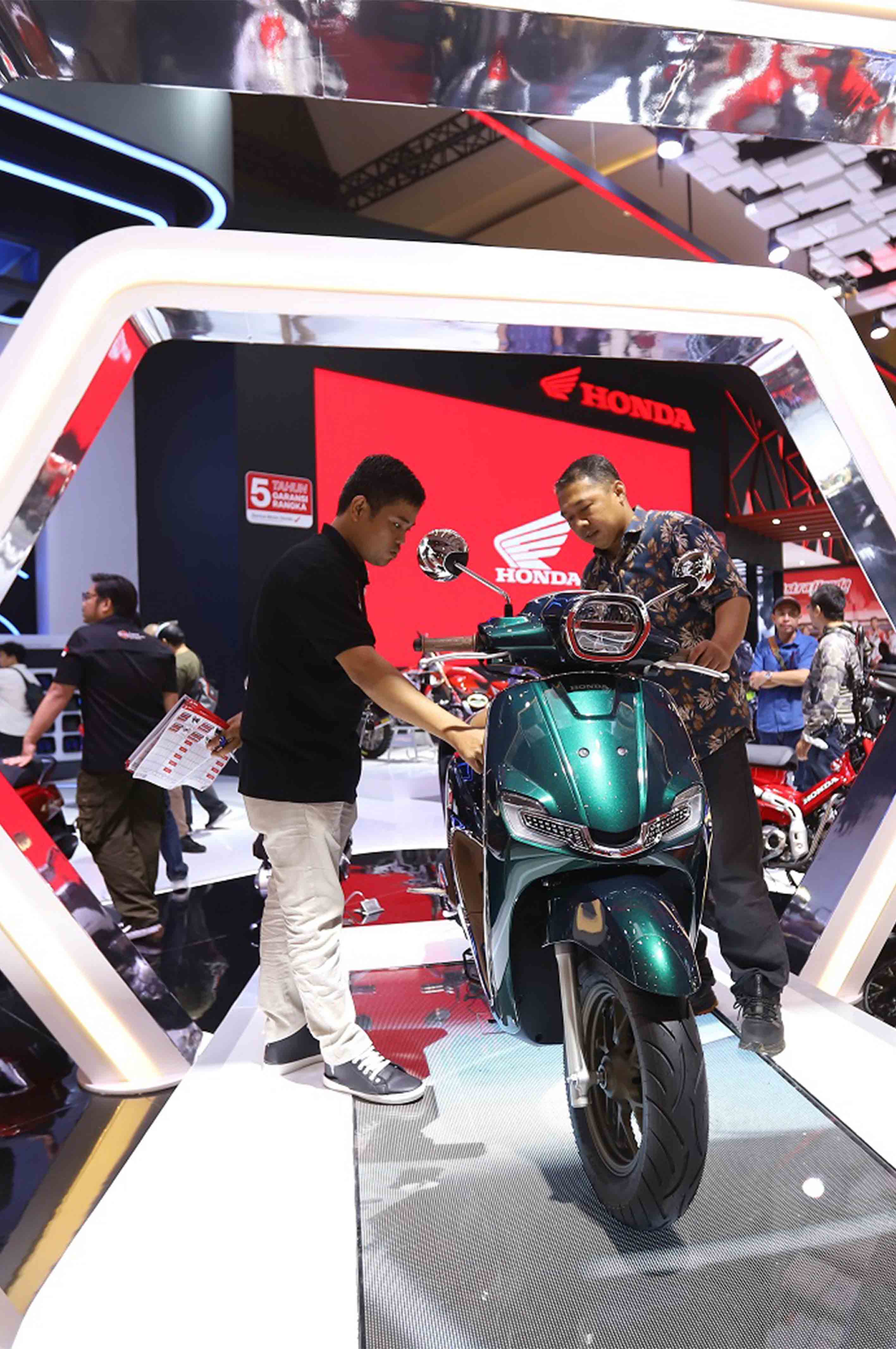 Masih memimpin pasar, Honda optimistis penjualan sepeda motor membaik