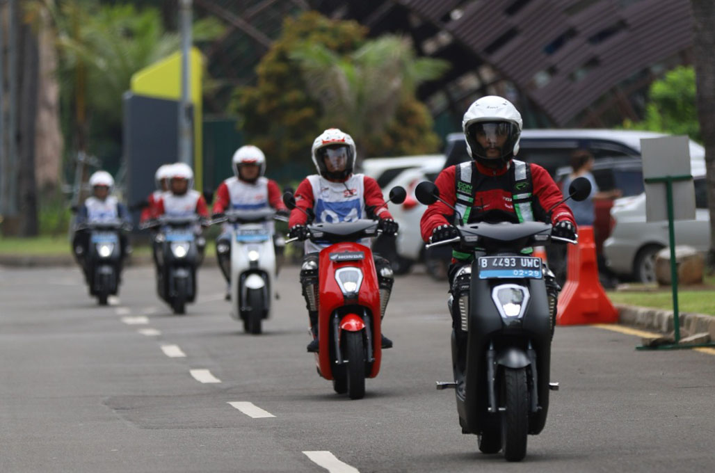 AHM mengajak seru-seruan menjajal motor listrik EM1 e dalam ESG Mission - AHM