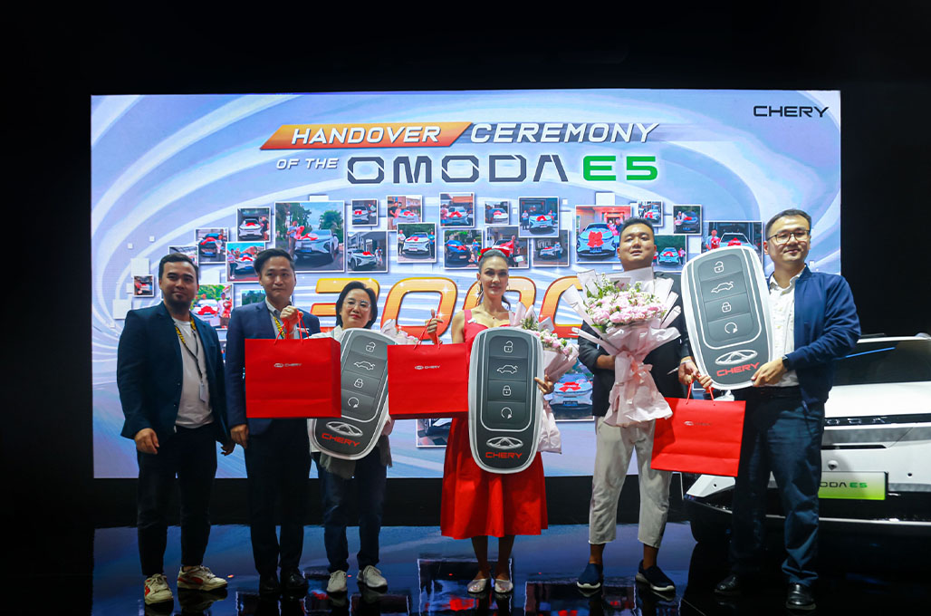 Chery Serahkan 3000 Unit Omoda E5 ke Tangan Pelanggan