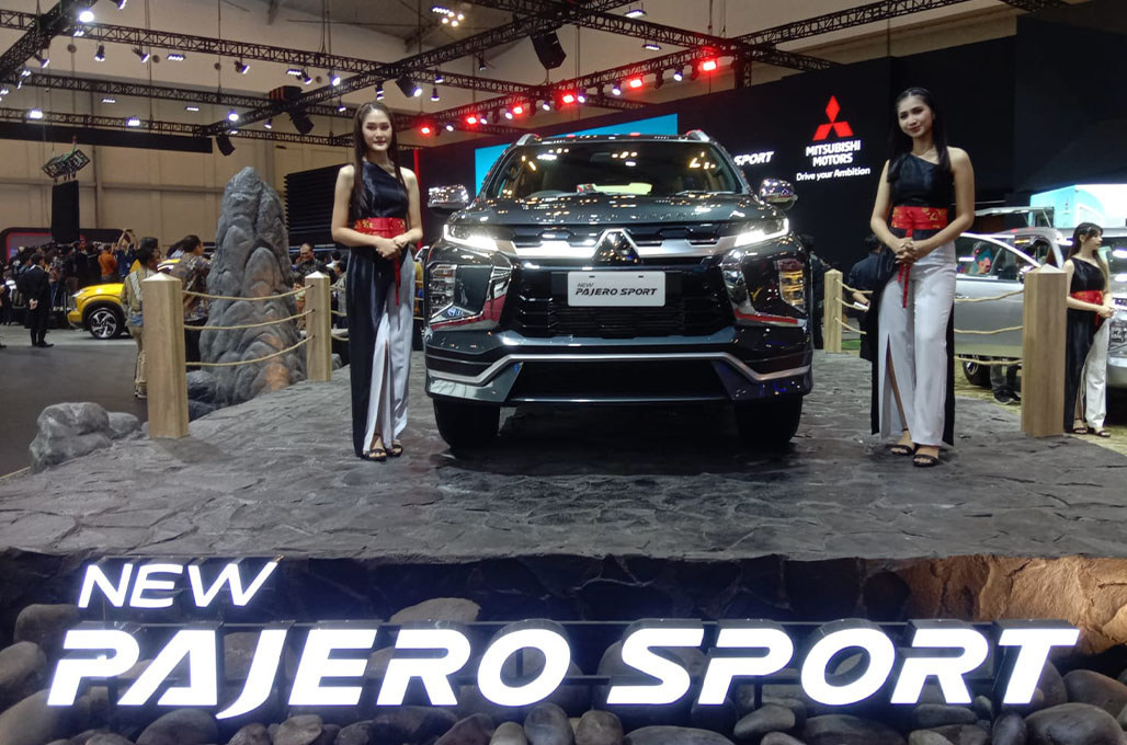 Penyegaran Eksterior dan Interior New Mitsubishi Pajero Sport -  AG