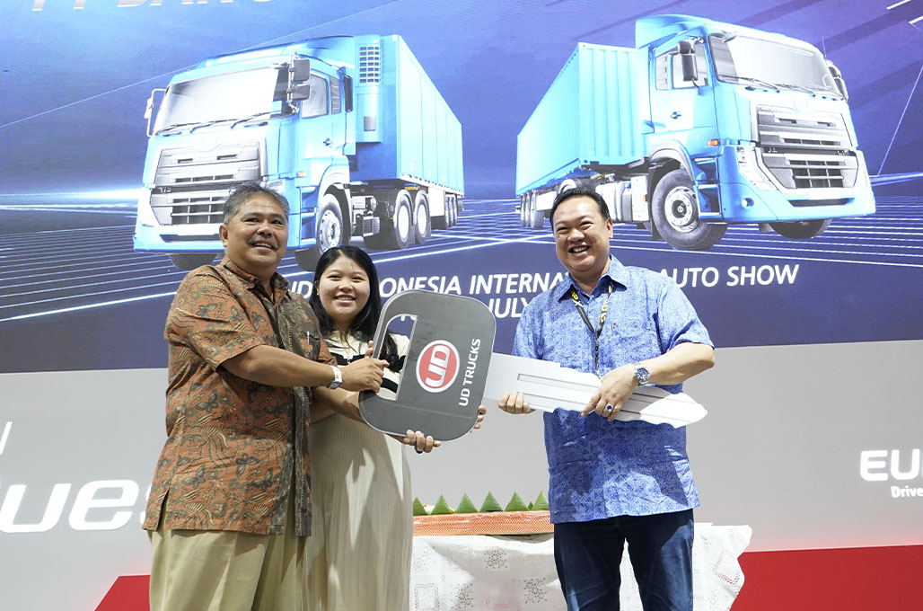 UD Trucks Serahkan 30 Unit Kuzer dan 20 Unit Quester Kepada BPE Group