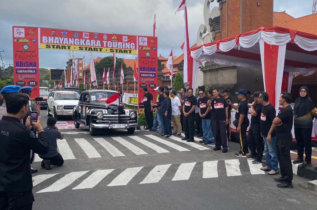 Rangkul Komunitas Otomotif, Evalube Dukung Bhayangkara Touring Bali 2024