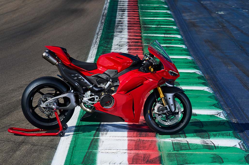 Ducati Panigale V4 Baru, Mirip Banget Tunggangan di MotoGP?