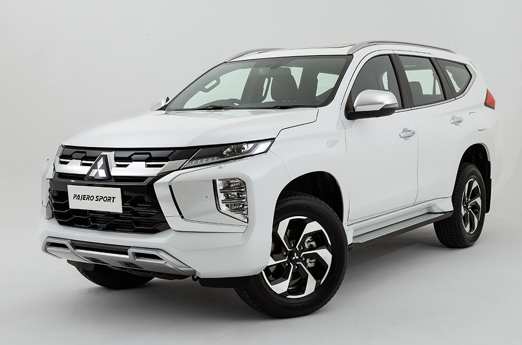 Singkap aneka ragam fitur Mitsubishi New Pajero Sport yang membuat penggunanya sangat nyaman dari sisi eksterior dan interior - MMKSI