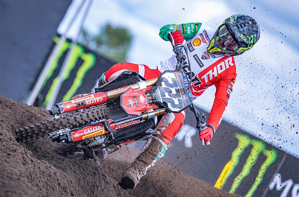 Uji Coba Ducati Desmo450 MX di Lintasan Berpasir Arnhem Belanda