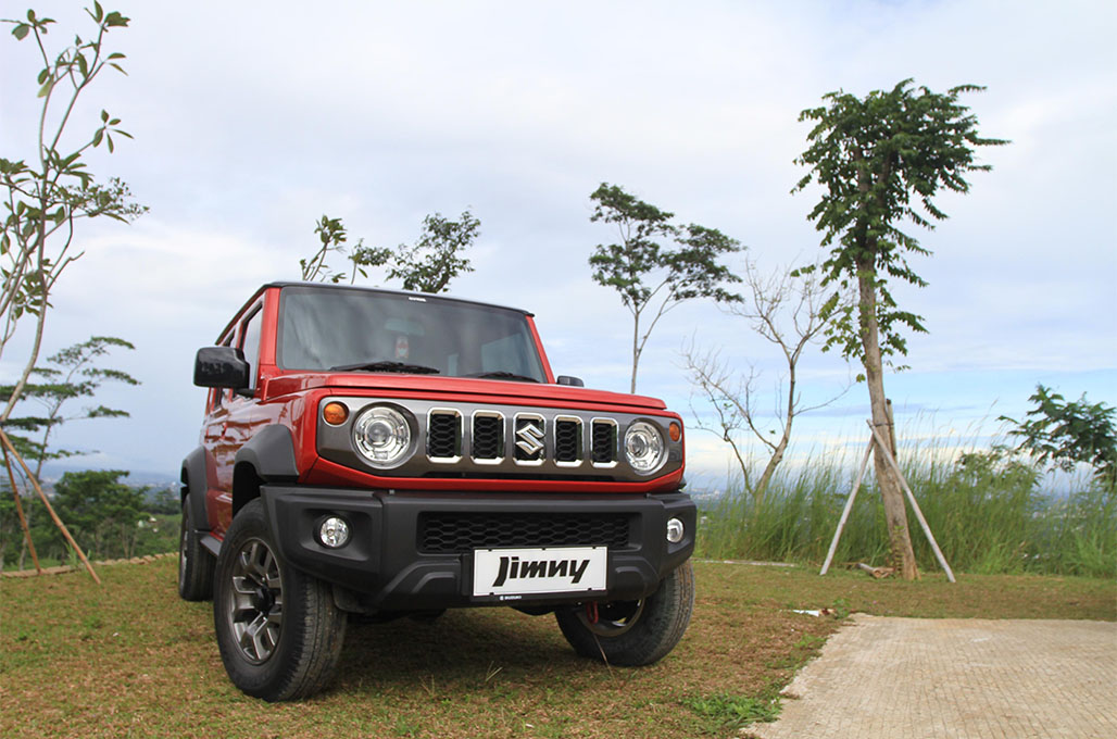 Suzuki Jimny 5-Door Raih Car of The Year Versi Forwot