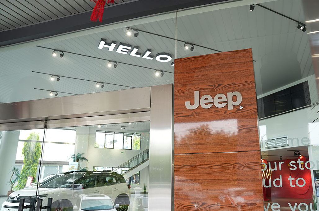 Targetkan 8 Dealer Tahun Ini, Jeep Resmikan yang Pertama di Daerah PIK