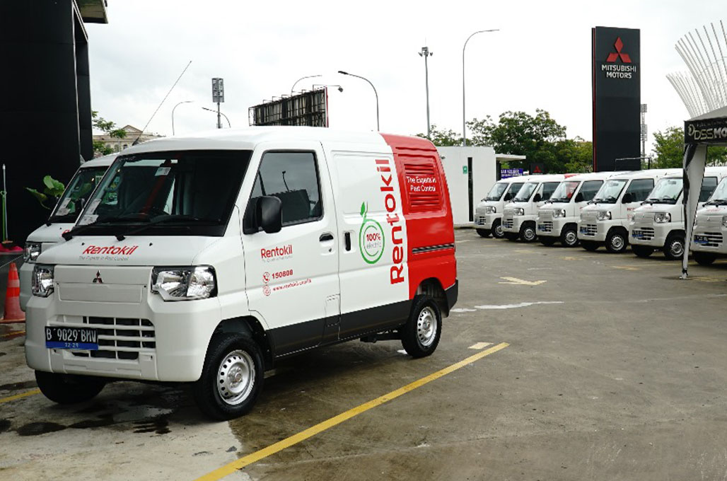 Mitsubishi L100 EV Jadi Mobil Operasional Ramah Lingkungan Sejumlah Perusahaan