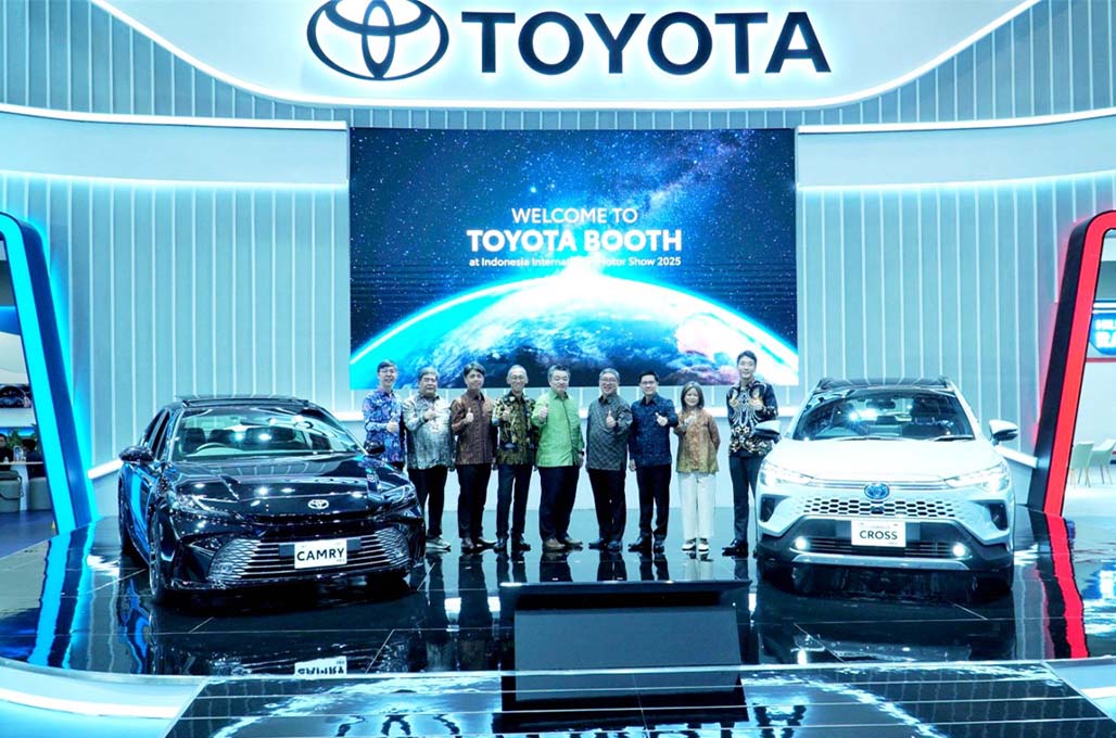 Toyota Bawa Aneka Model EV di IIMS 2025, Wujudkan Carbon Neutral Society