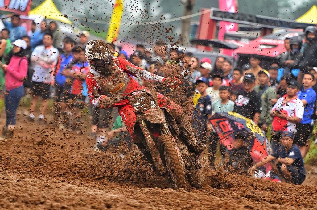 Pembalap Motocross Honda Podium di Kejurnas Seri Wonosobo