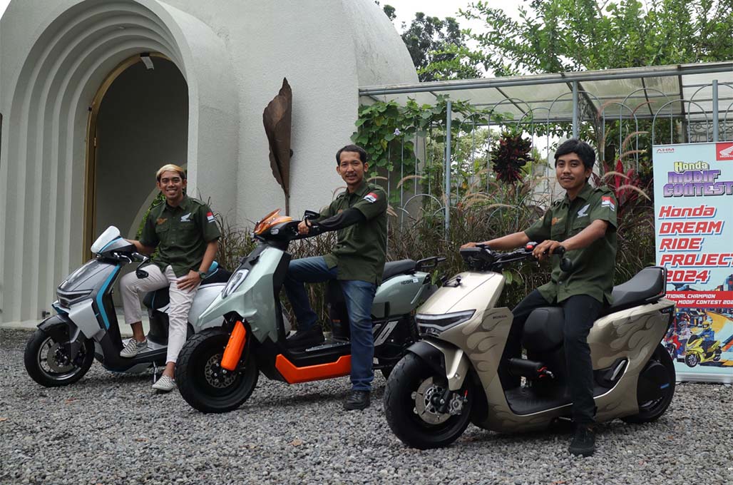 Honda Pertontonkan Karya Modifikasi Motor Listrik Garapan Tiga Juara HMC