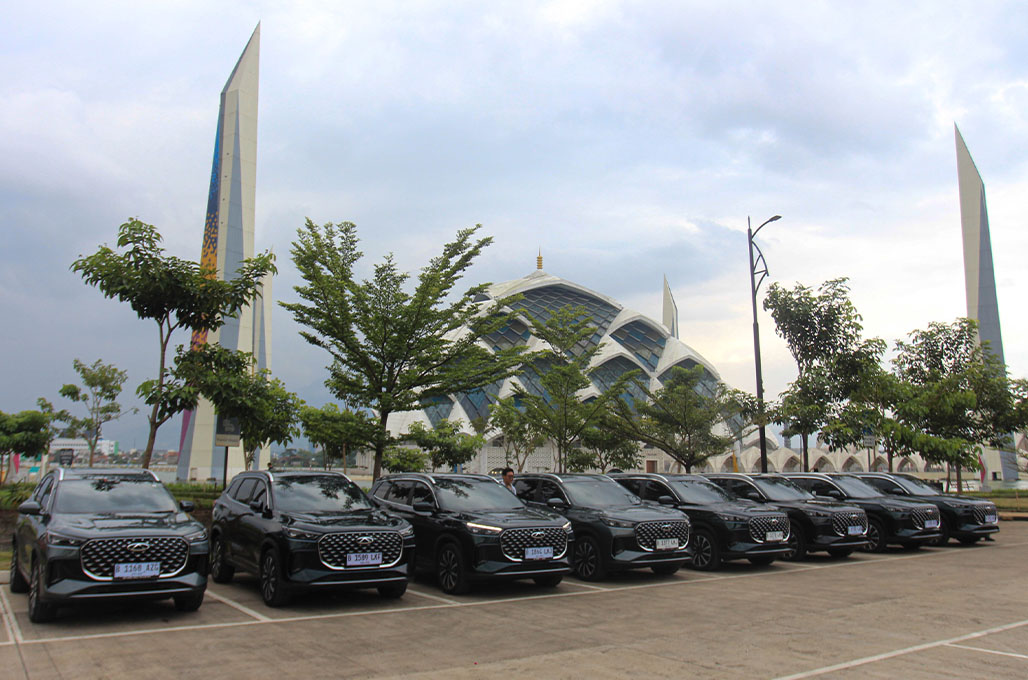 Kisah Chery Tiggo 8 CSH di Sepanjang Rute Ikonik Jakarta - Bandung - Jakarta
