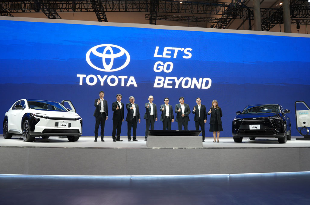 Toyota Tampilkan New bZ4X Produksi Lokal di GIIAS 2025