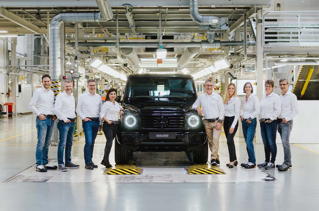 Mercedes-Benz Rayakan Produksi G-Class ke-600.000 Unit, Pertahankan Kemampuan Off-road